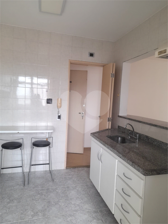 Apartamento a venda e locação com 2 quartos  e 2 vagas em Vila Pompéia - São Paulo - SP