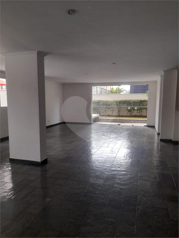 Apartamento a venda na Pompeia com 2 dormitórios e 2 vagas 