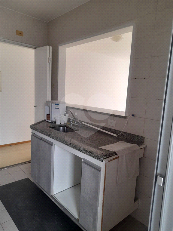 Apartamento a venda na Pompeia com 2 dormitórios e 2 vagas 