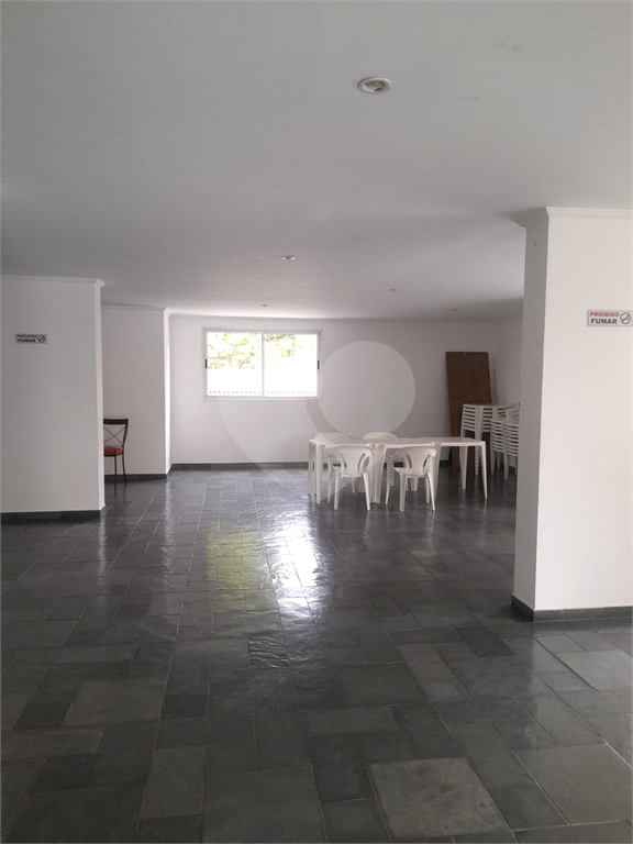 Apartamento a venda na Pompeia com 2 dormitórios e 2 vagas 