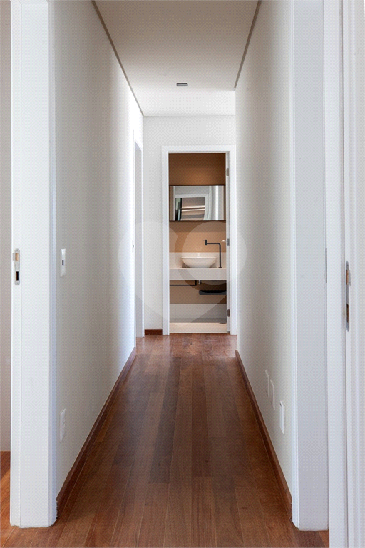 Exclusivo nos Jardins | 206 m² | 3 Suítes | 4 Vagas | Edifício Maison Marie