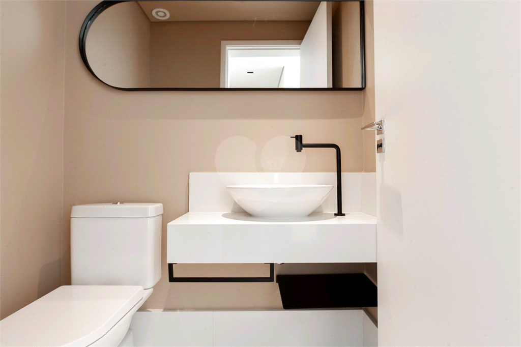 Exclusivo nos Jardins | 206 m² | 3 Suítes | 4 Vagas | Edifício Maison Marie