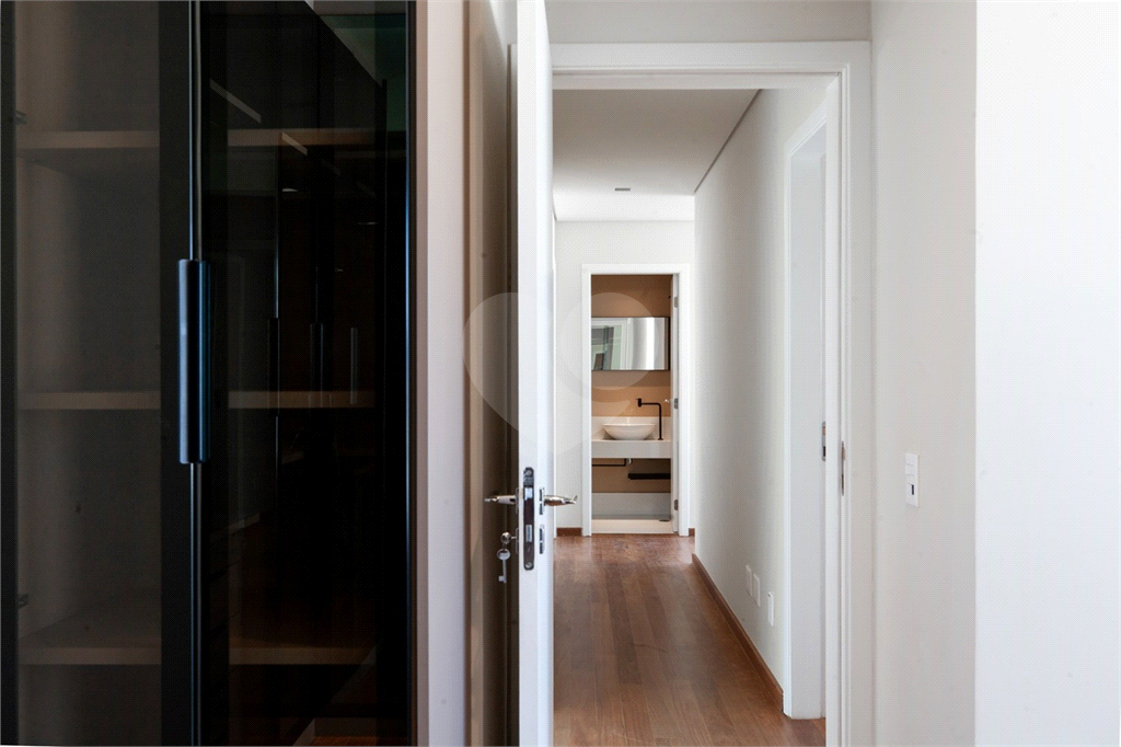 Exclusivo nos Jardins | 206 m² | 3 Suítes | 4 Vagas | Edifício Maison Marie