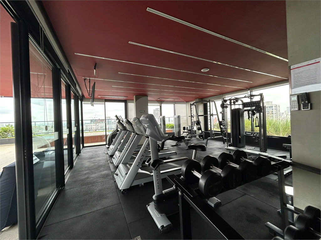 APARTAMENTO MOBILIADO PARA LOCAÇÃO EM PINHEIROS | 44m² | 1 SUÍTE | 1 VAGA | POD PINHEIROS