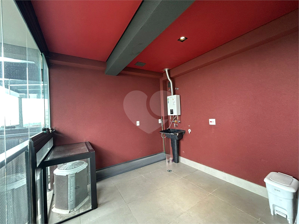 APARTAMENTO MOBILIADO PARA LOCAÇÃO EM PINHEIROS | 44m² | 1 SUÍTE | 1 VAGA | POD PINHEIROS