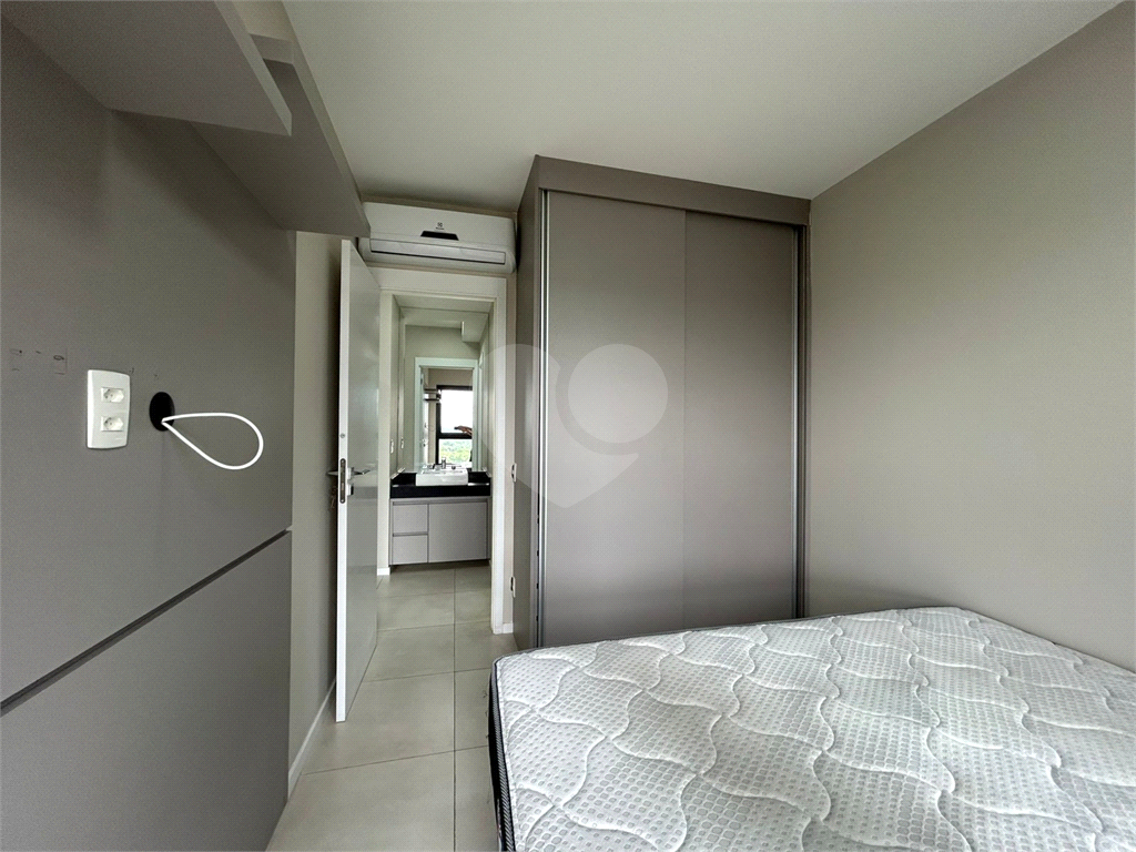 APARTAMENTO MOBILIADO PARA LOCAÇÃO EM PINHEIROS | 44m² | 1 SUÍTE | 1 VAGA | POD PINHEIROS