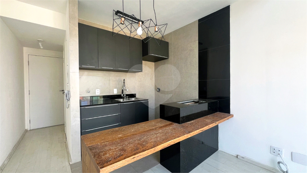 APARTAMENTO em INDIANÓPOLIS