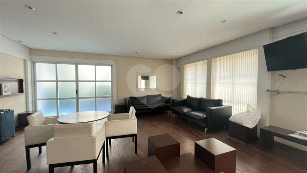 APARTAMENTO em INDIANÓPOLIS