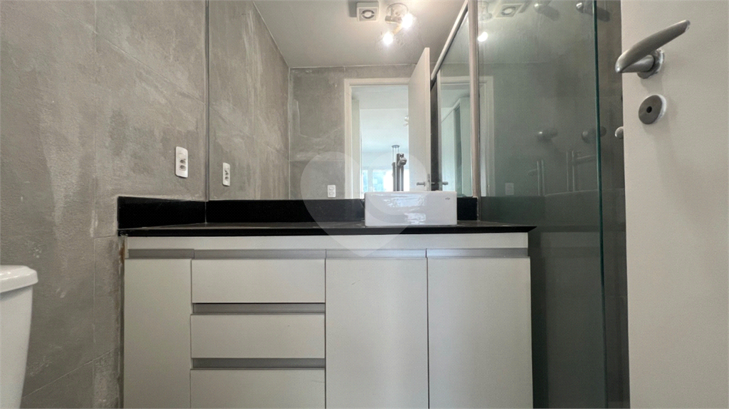 APARTAMENTO em INDIANÓPOLIS