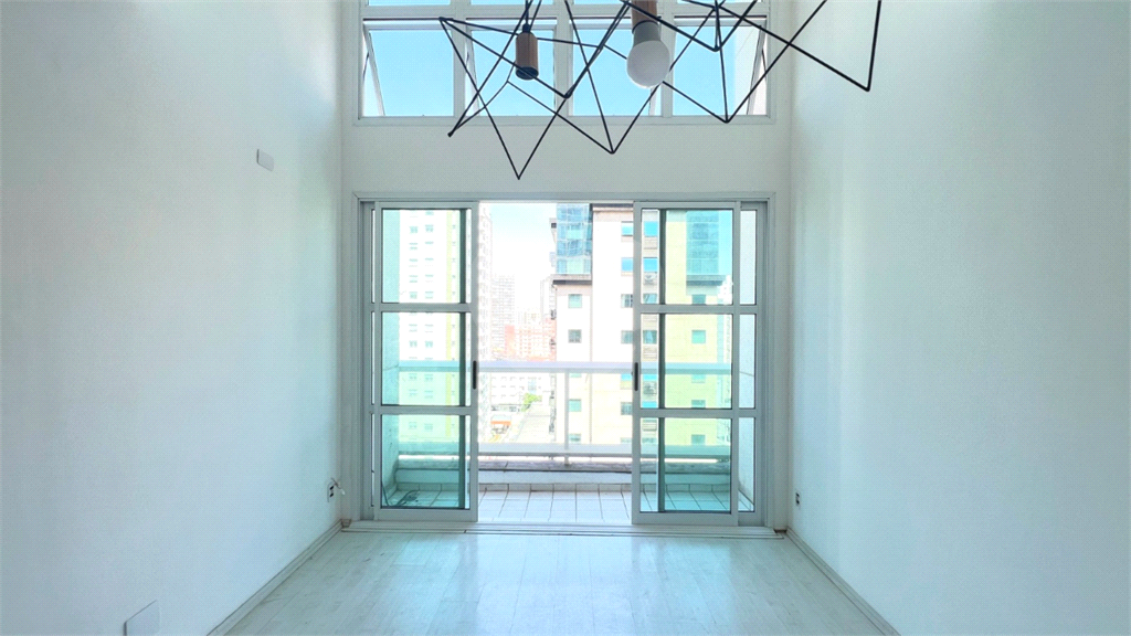 APARTAMENTO em INDIANÓPOLIS