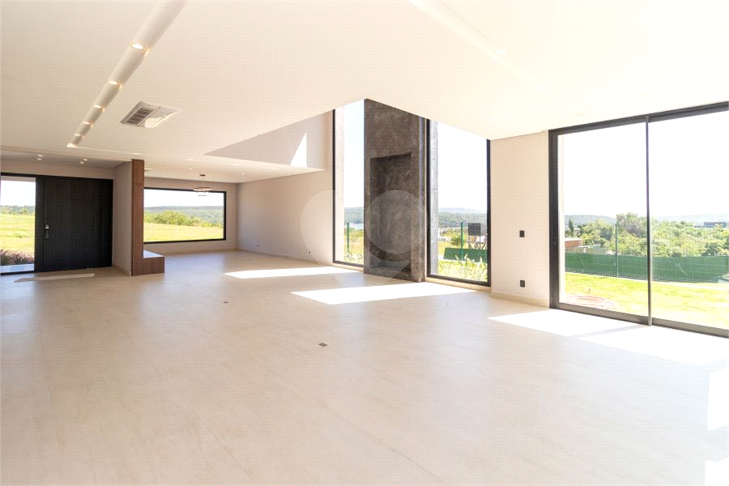 Casa alto padrão em Piedade - SP - Condomínio Portofino com represa e campo de golfe