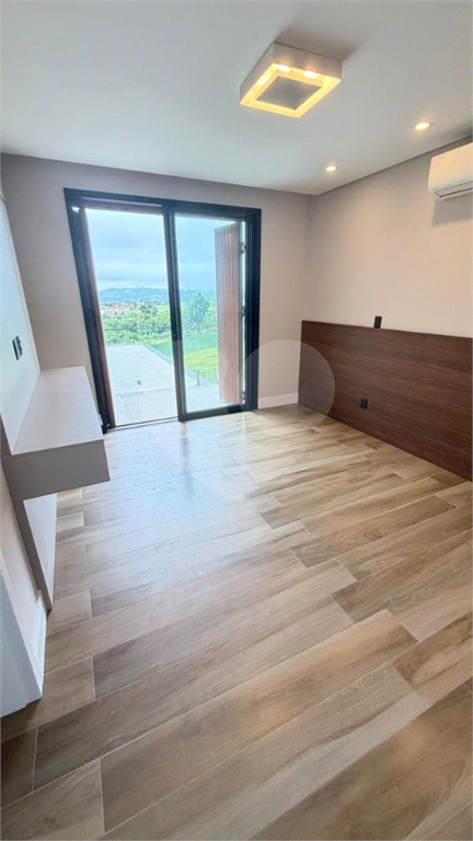 Casa alto padrão em Piedade - SP - Condomínio Portofino com represa e campo de golfe