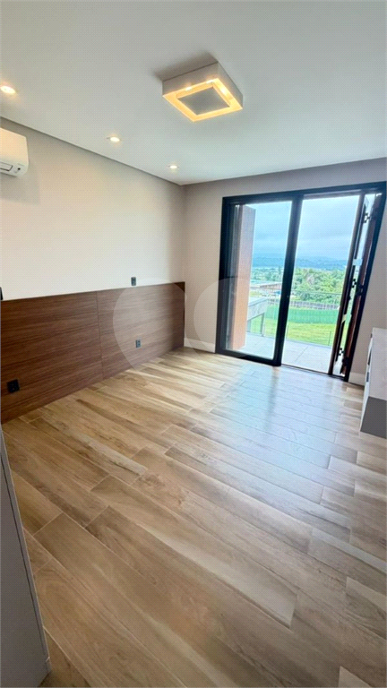 Casa alto padrão em Piedade - SP - Condomínio Portofino com represa e campo de golfe