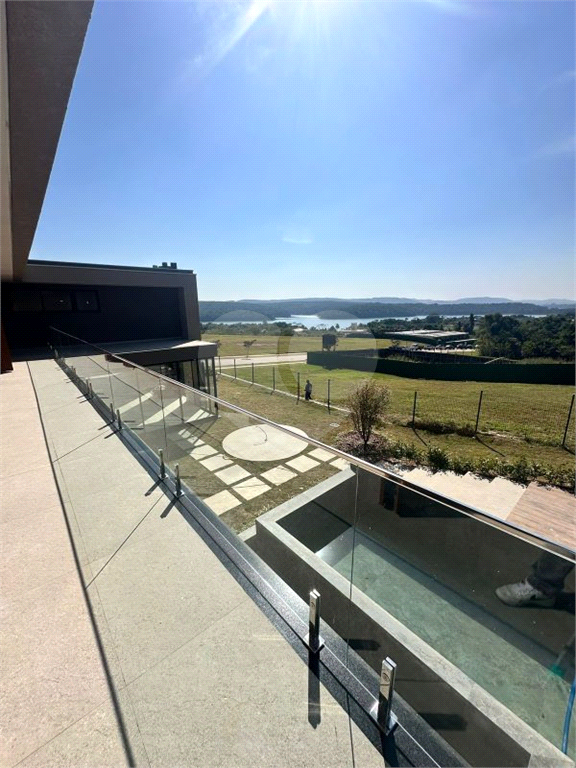 Casa alto padrão em Piedade - SP - Condomínio Portofino com represa e campo de golfe