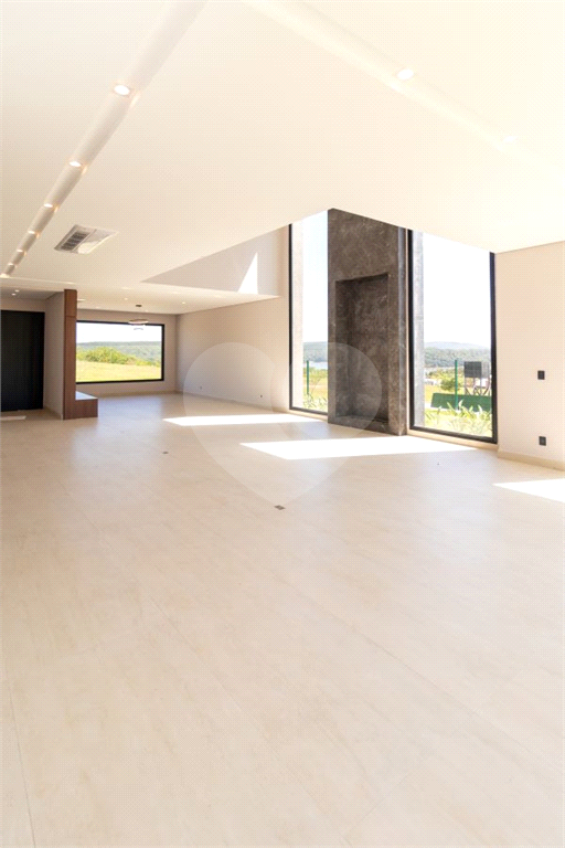 Casa alto padrão em Piedade - SP - Condomínio Portofino com represa e campo de golfe