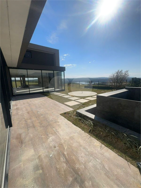 Casa alto padrão em Piedade - SP - Condomínio Portofino com represa e campo de golfe