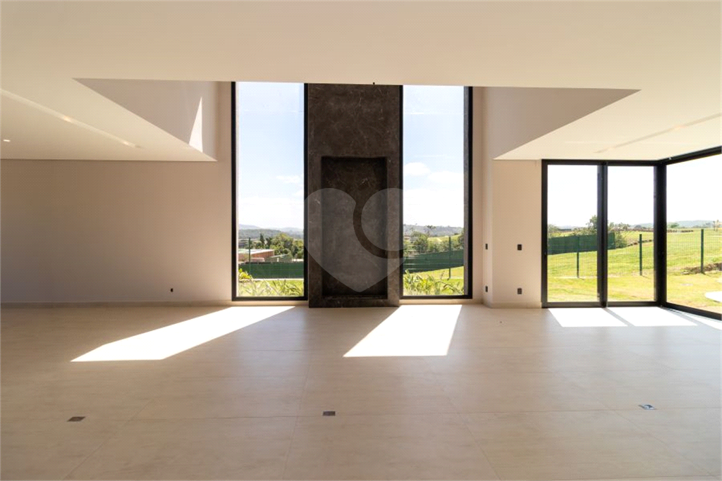 Casa alto padrão em Piedade - SP - Condomínio Portofino com represa e campo de golfe