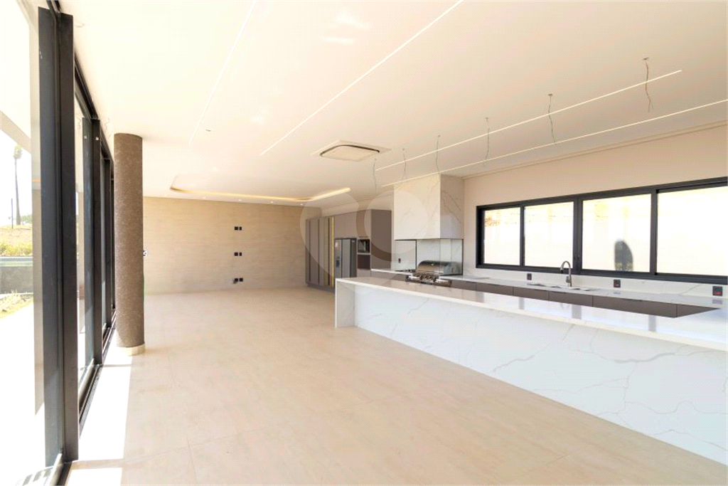 Casa alto padrão em Piedade - SP - Condomínio Portofino com represa e campo de golfe