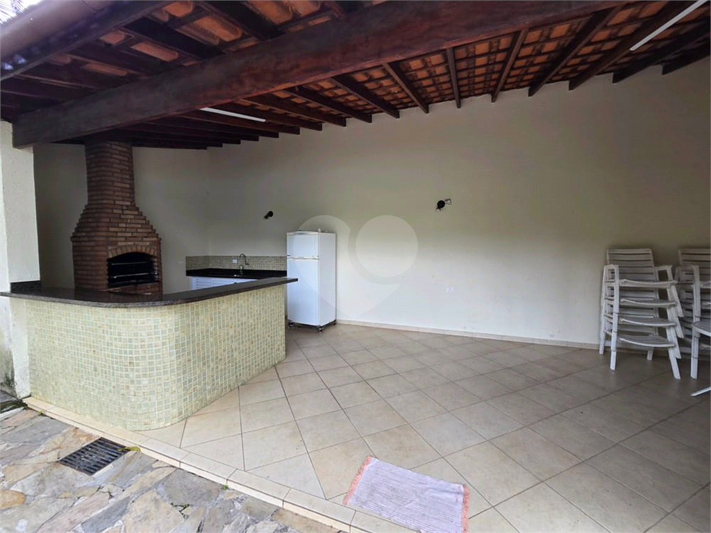 APARTAMENTO em MOEMA