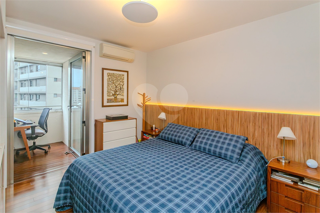 Apartamento para locação com 175 m², 3 suítes, 3 vagas na Vila Madalena-SPA