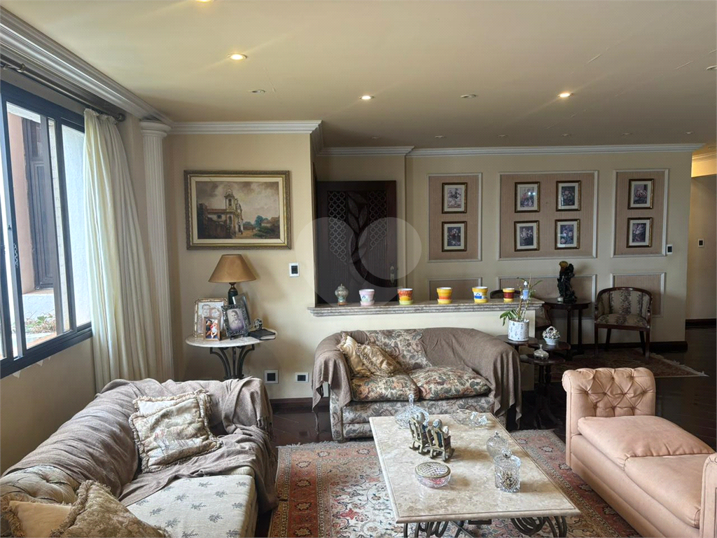 APARTAMENTO em SANTANA