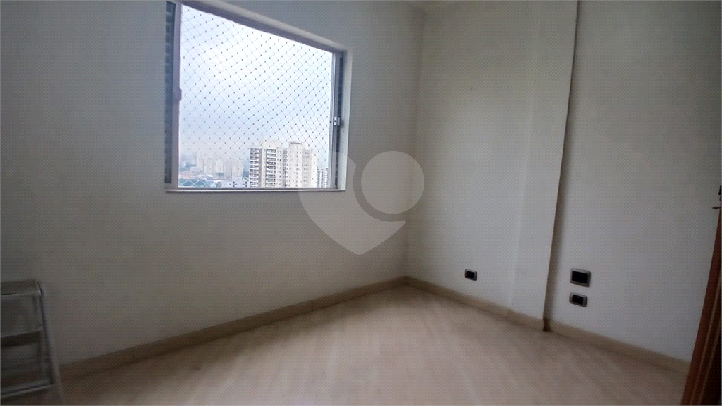 APARTAMENTO em SANTANA