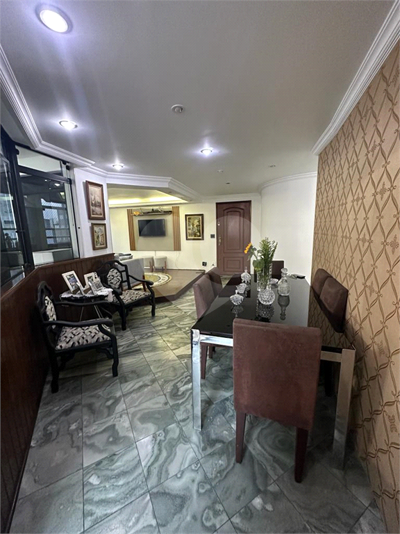 Cobertura Penthouse próxima à praia – 300 m² | 3 dormitórios | 2 suítes | 1 vaga