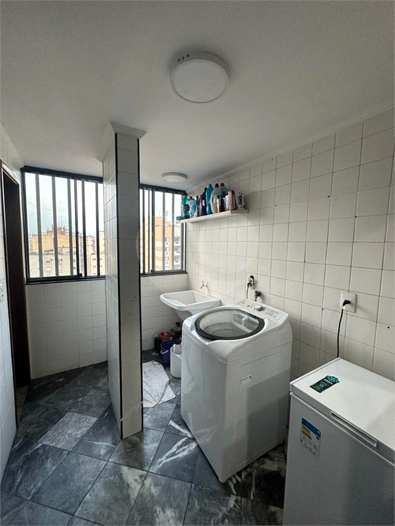 Cobertura Penthouse próxima à praia – 300 m² | 3 dormitórios | 2 suítes | 1 vaga