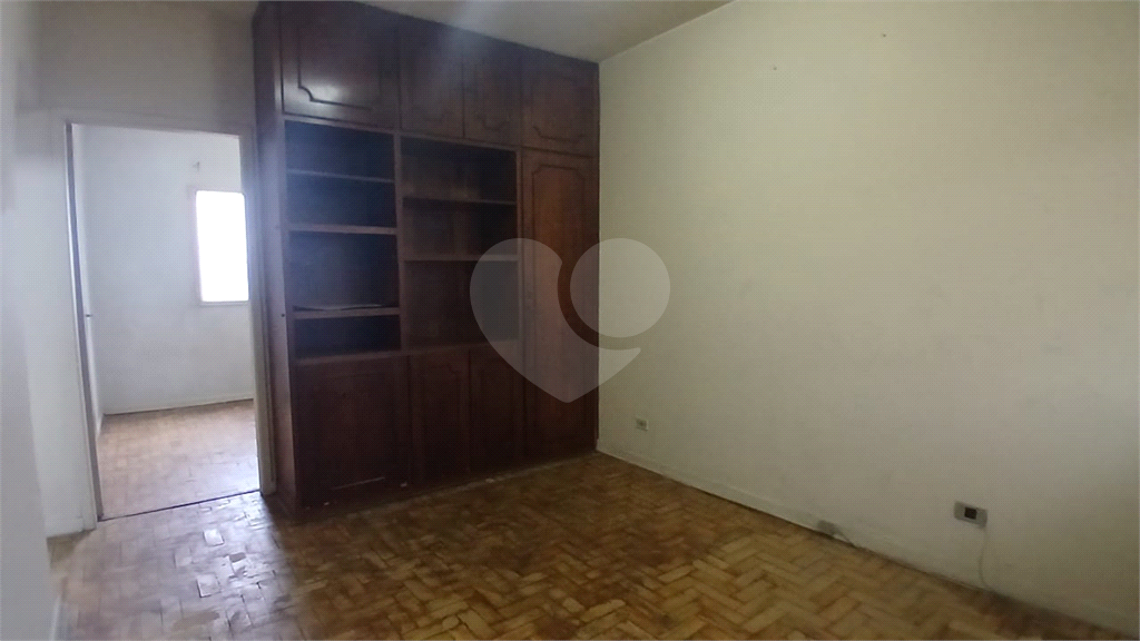 APARTAMENTO em SANTANA