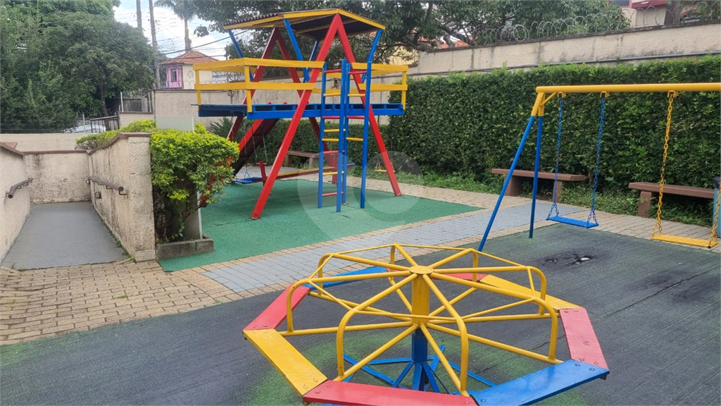 APARTAMENTO em TUCURUVI