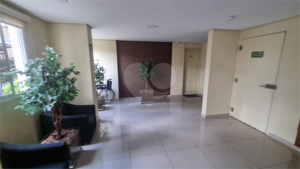 APARTAMENTO em TUCURUVI