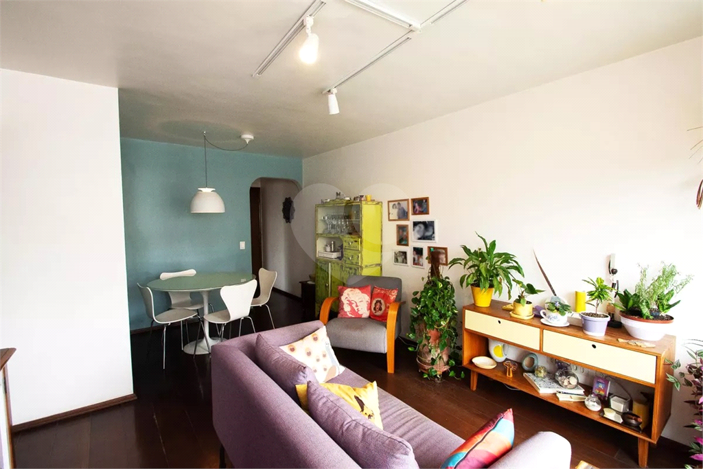 Apartamento à venda com 58m², 2 quartos e 1 vaga Pinheiros 