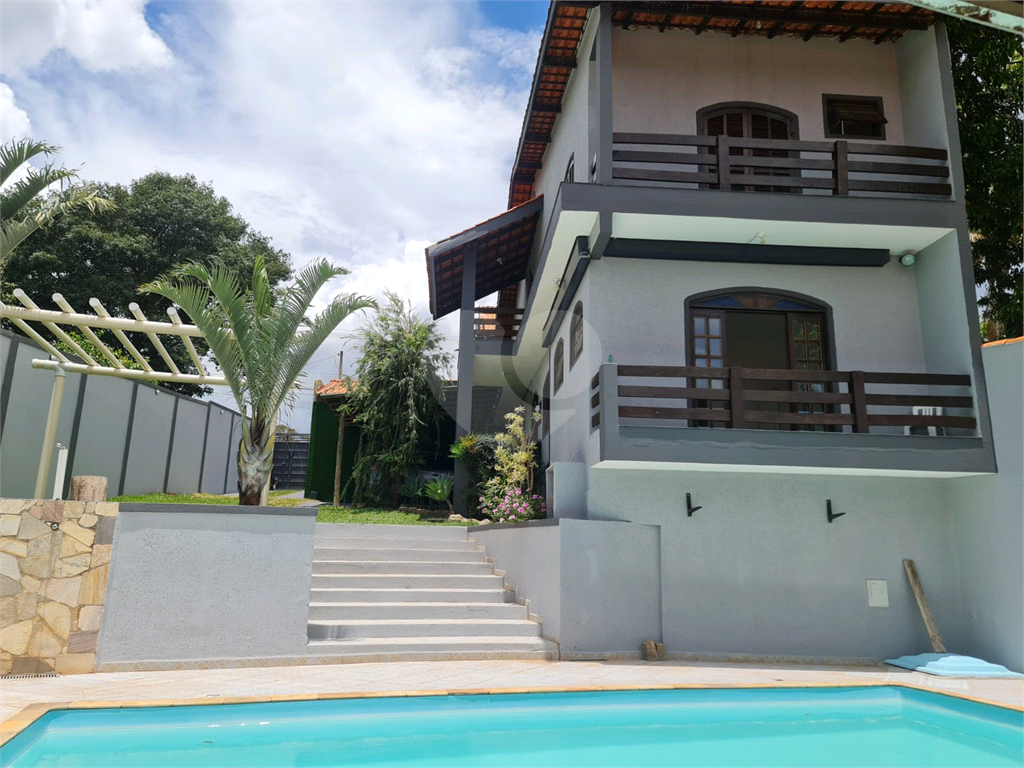 Sobrado, 3 quartos, 670 m² - Foto 1