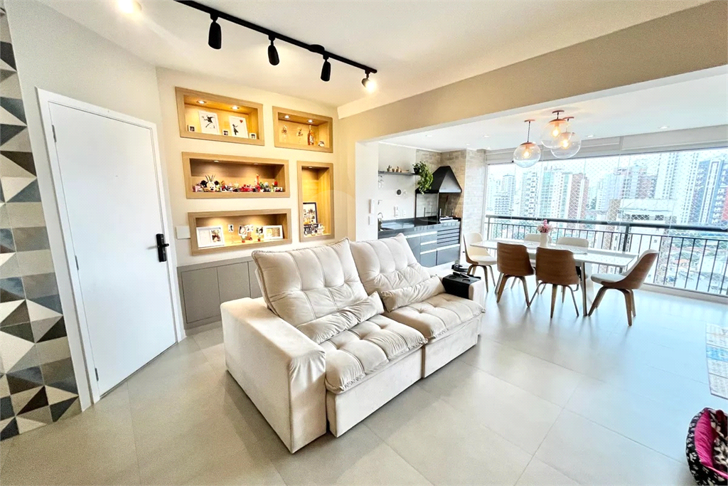 Apartamento à venda com 92m², 2 quartos e 2 vagas Santana