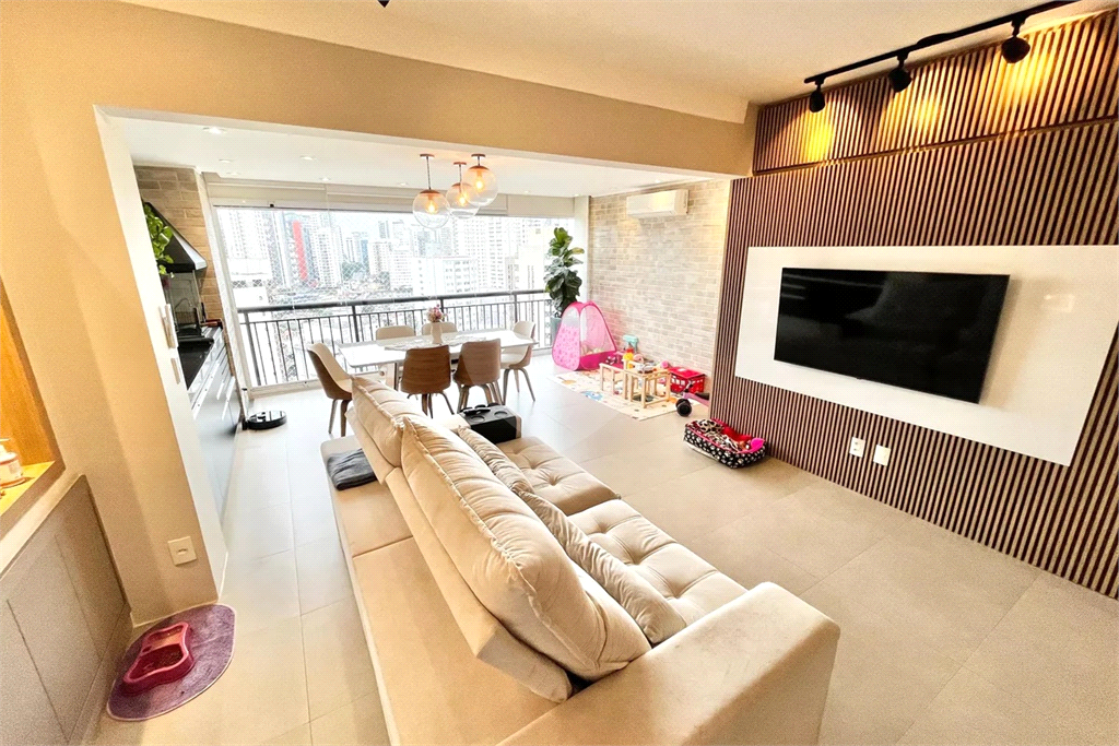 Apartamento à venda com 92m², 2 quartos e 2 vagas Santana