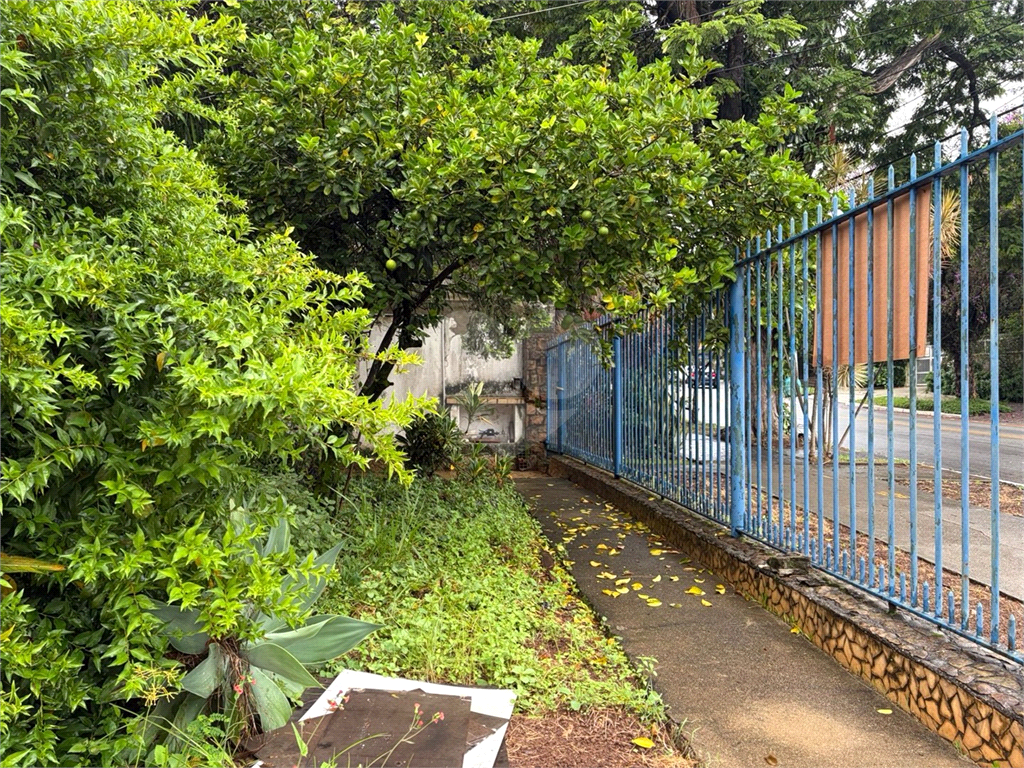 Casa a venda no Alto da Lapa.