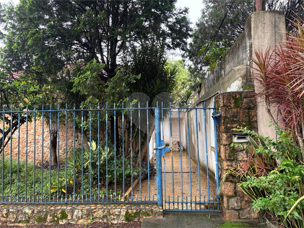 Casa a venda no Alto da Lapa.
