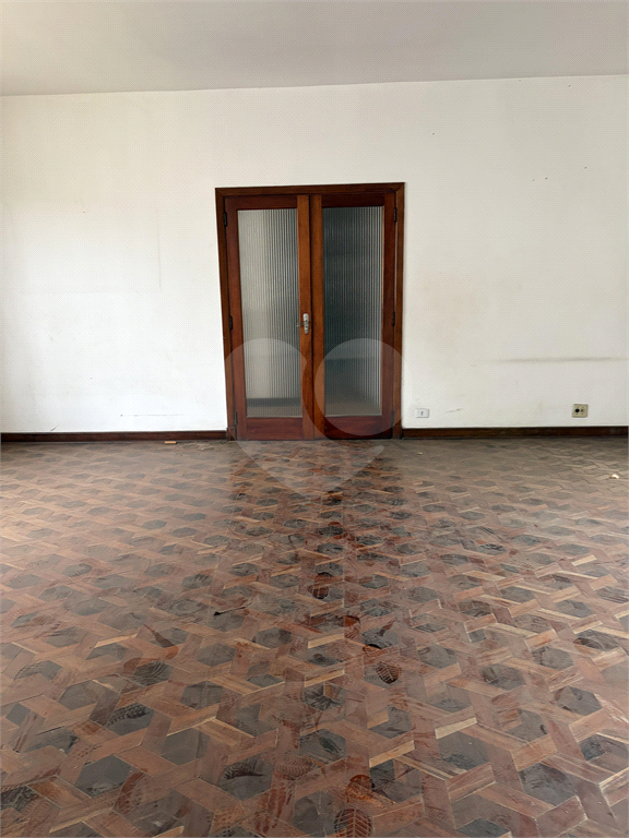 Casa a venda no Alto da Lapa.