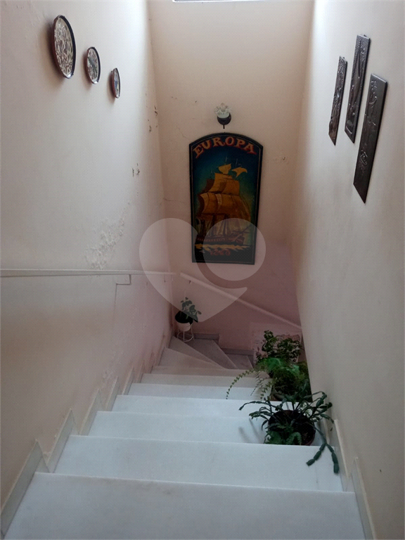 "Sobrado Comercial 222m² no Coração de Guarulhos – Ao lado da ACM e Av. Tiradentes"