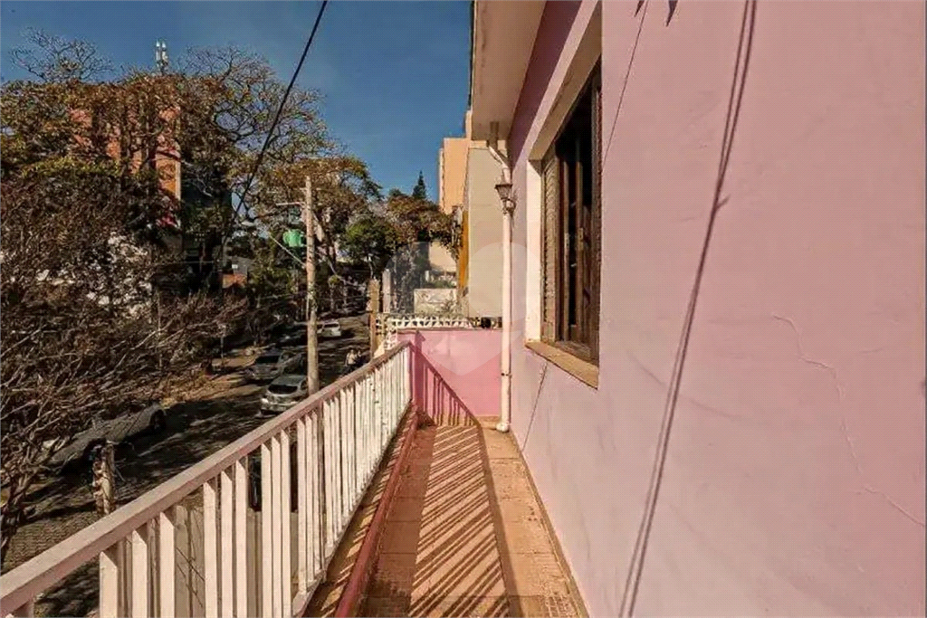 "Sobrado Comercial 222m² no Coração de Guarulhos – Ao lado da ACM e Av. Tiradentes"