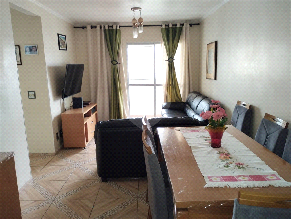 APARTAMENTO em VILA NOVA CACHOEIRINHA