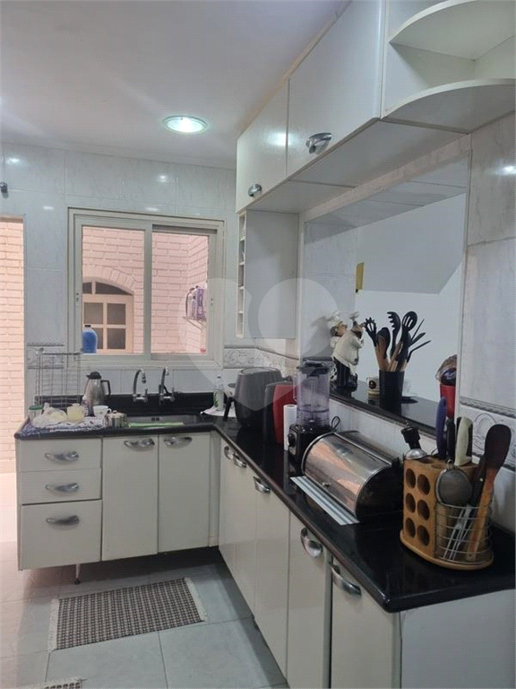 SOBRADO COM 2 SUITES NA PARADA INGLESA