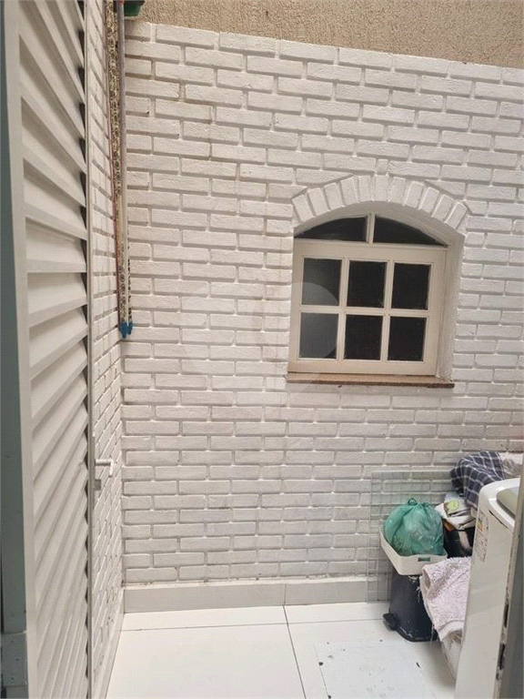 SOBRADO COM 2 SUITES NA PARADA INGLESA