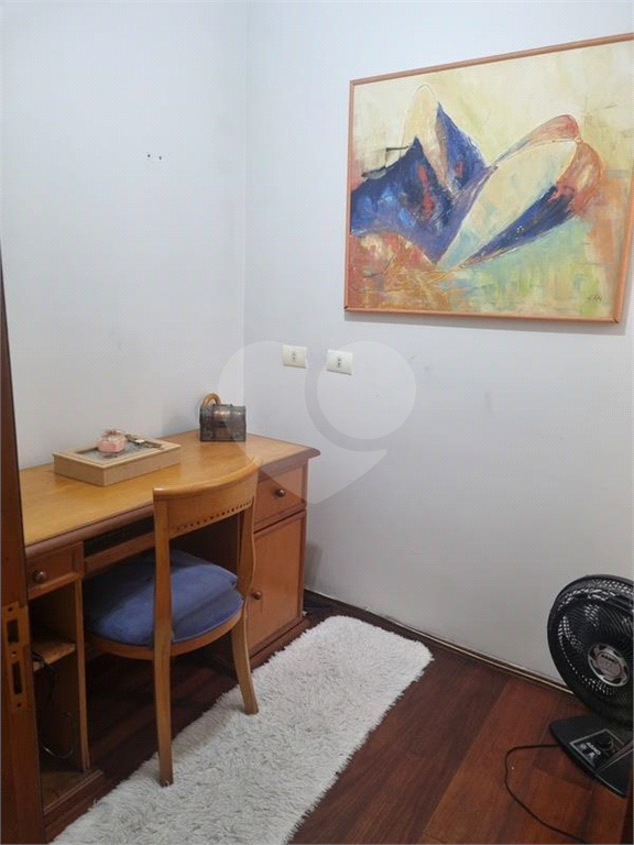 SOBRADO COM 2 SUITES NA PARADA INGLESA