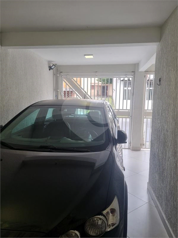 SOBRADO COM 2 SUITES NA PARADA INGLESA