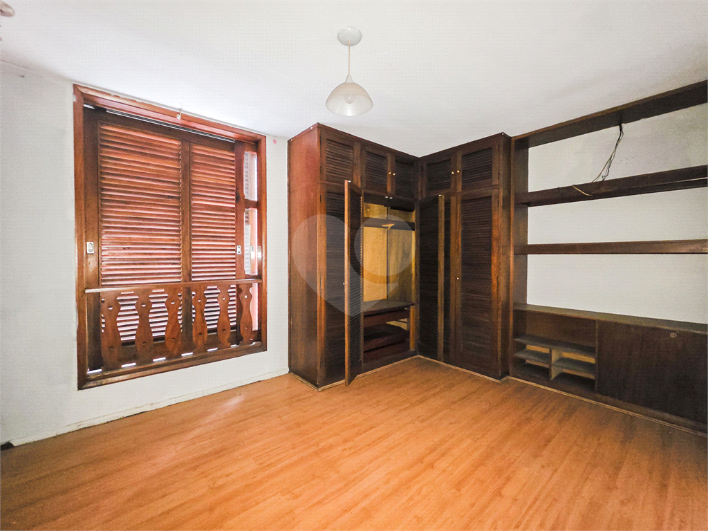 Prédio / Terreno - Butantã - 400 m² - 12 Suítes - 4 Vagas - Venda / Compra