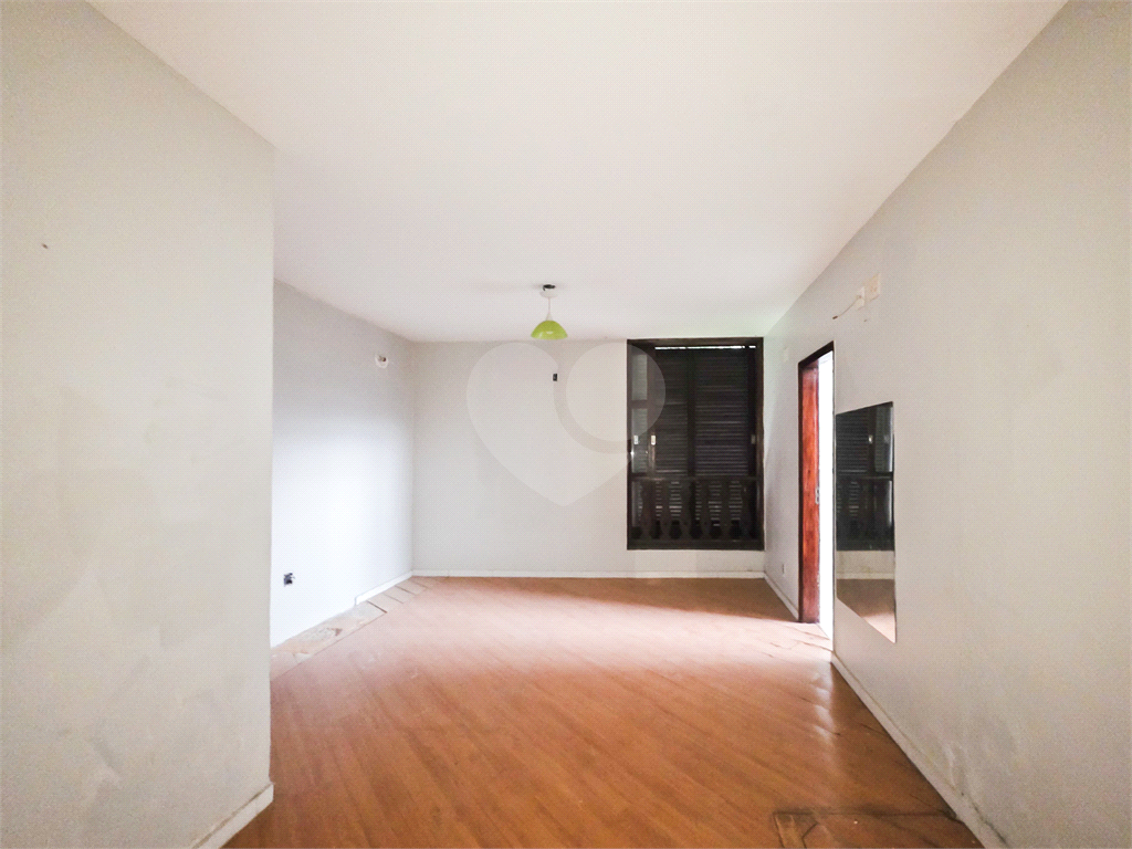 Prédio / Terreno - Butantã - 400 m² - 12 Suítes - 4 Vagas - Venda / Compra