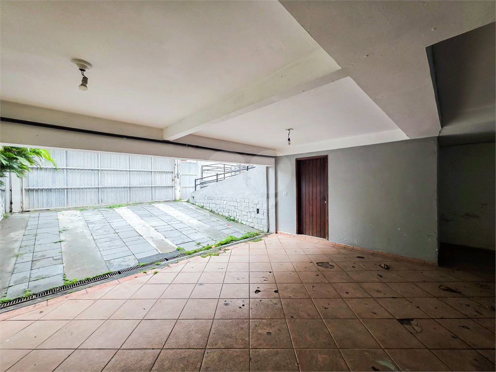 Prédio / Terreno - Butantã - 400 m² - 12 Suítes - 4 Vagas - Venda / Compra