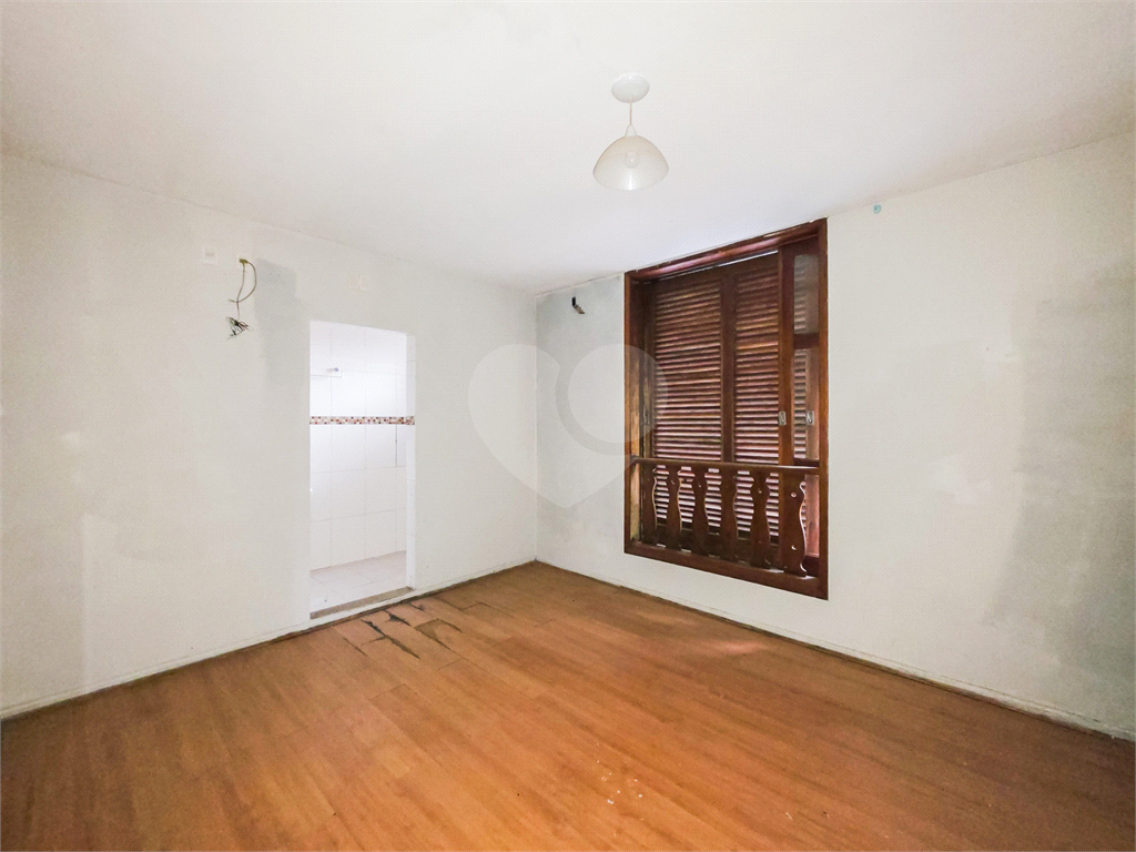 Prédio / Terreno - Butantã - 400 m² - 12 Suítes - 4 Vagas - Venda / Compra