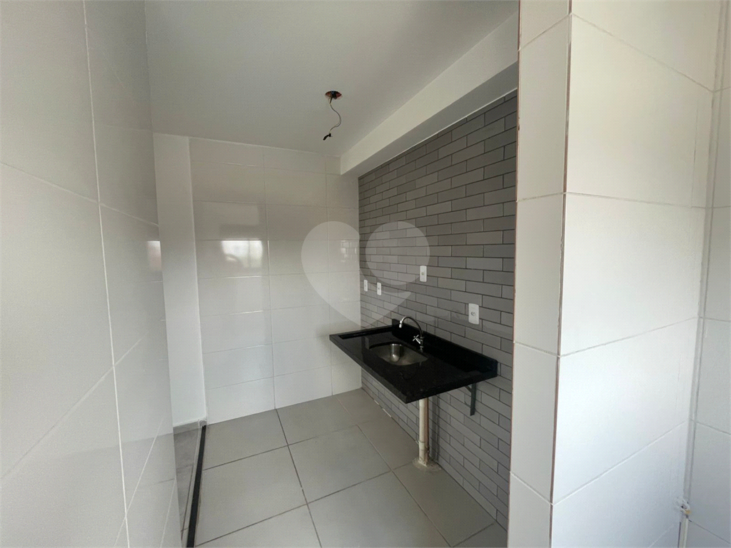 APARTAMENTO 40 MTS2 V. GUILHERMINA 100 MTS DO METRÔ